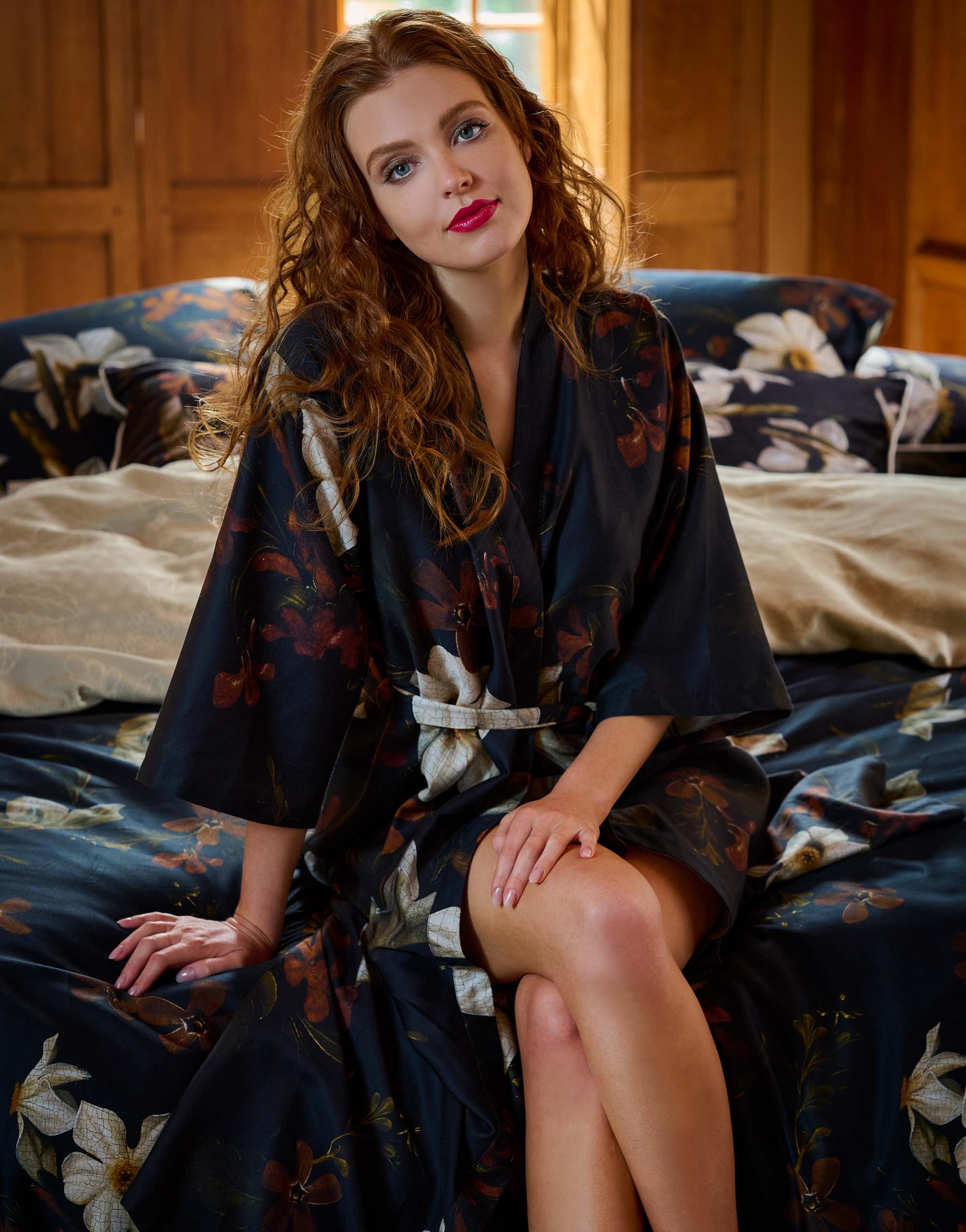 Jula Daffodils Reunited Kimono