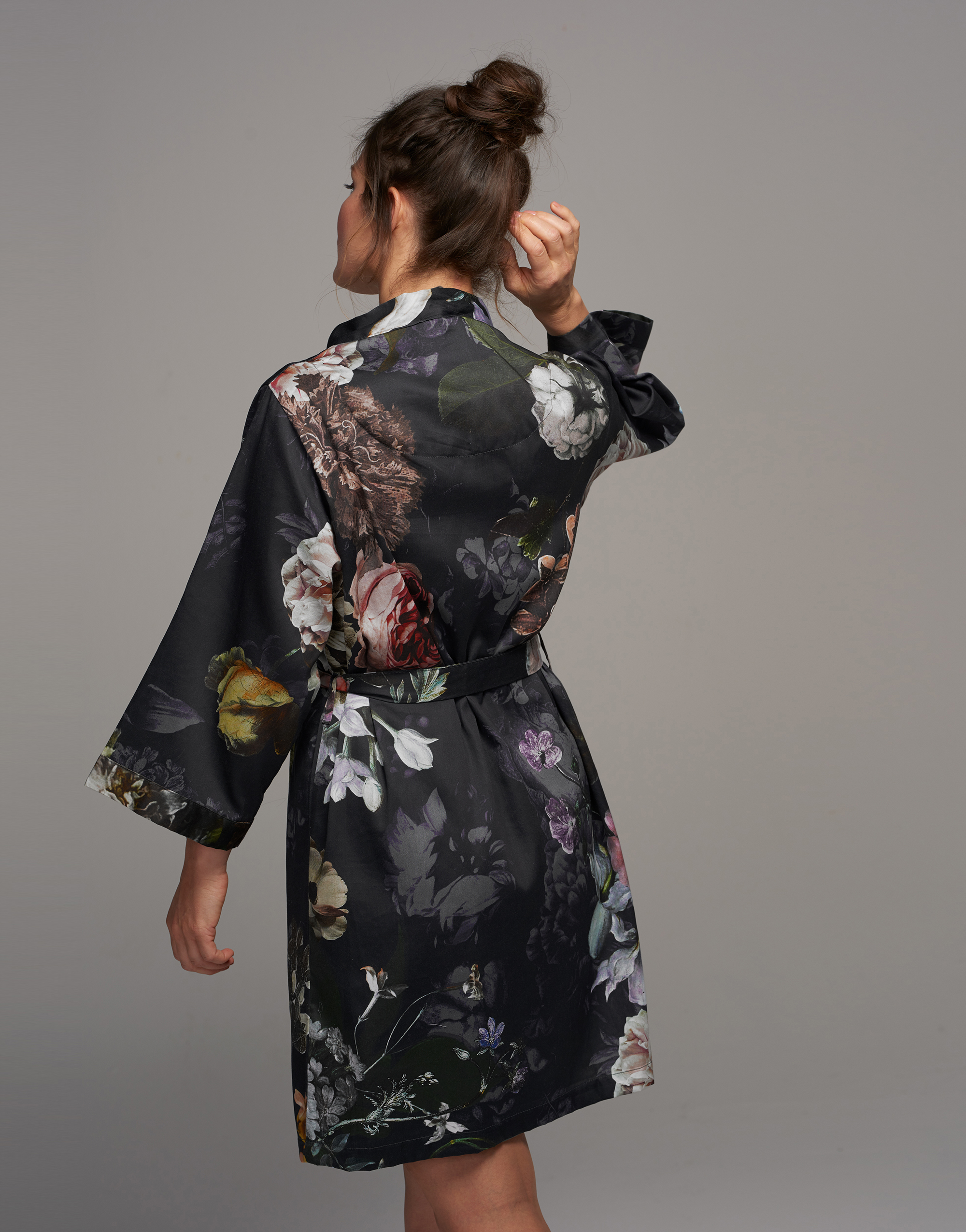Sarai Fleur Festive Kimono - Afbeelding 3